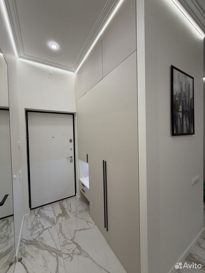 m. ZIL: Apartment, 1-rooms