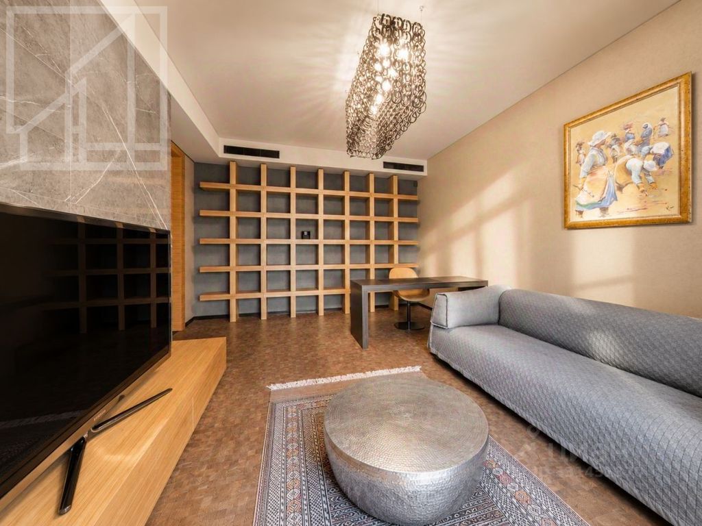 m. Novokuznetskaya: Apartment, 4-rooms