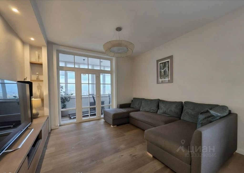 m. Bulvar Rokossovskogo: Apartment, 3-rooms