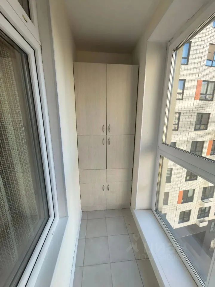 m. Lukhmanovskaya: Apartment, 1-rooms