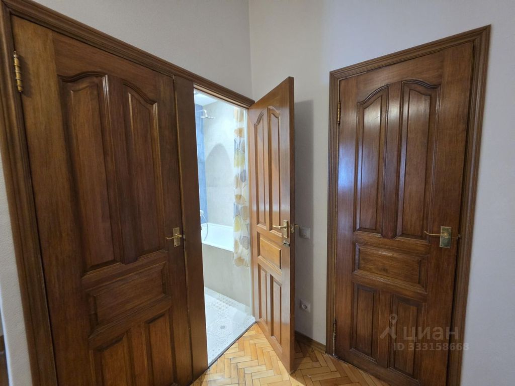 m. Smolenskaya: Apartment, 2-rooms