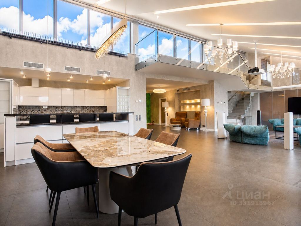 m. Smolenskaya: Apartment, 5-rooms