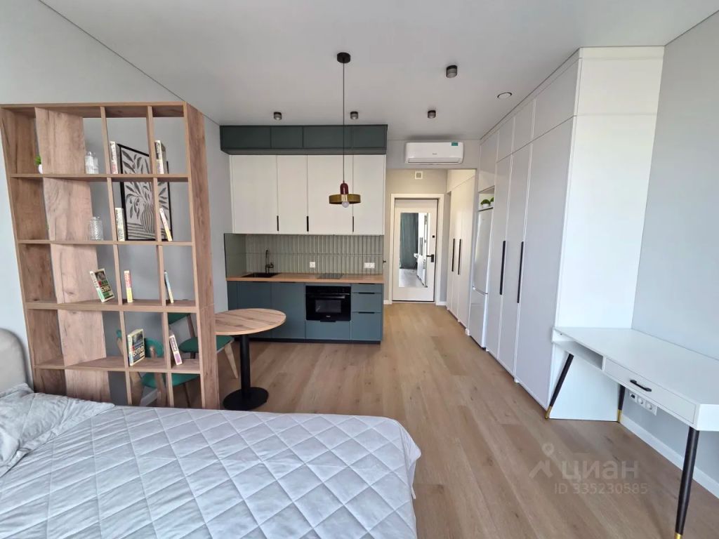 m. Pechatniki: Apartment, studio