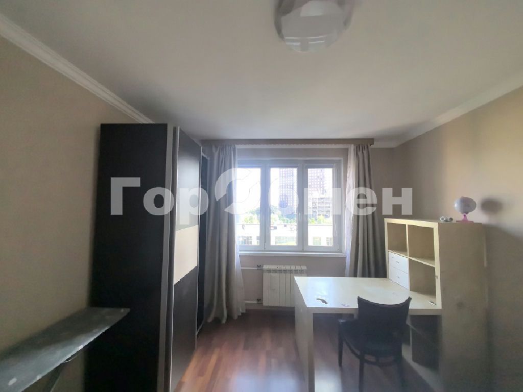 m. Nagornaya: Apartment, 3-rooms