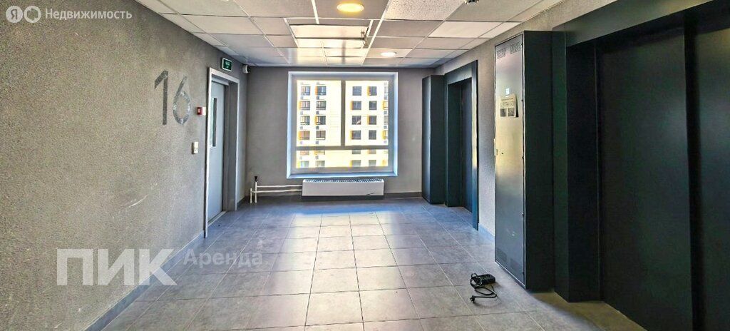 m. Lukhmanovskaya: Apartment, 1-rooms