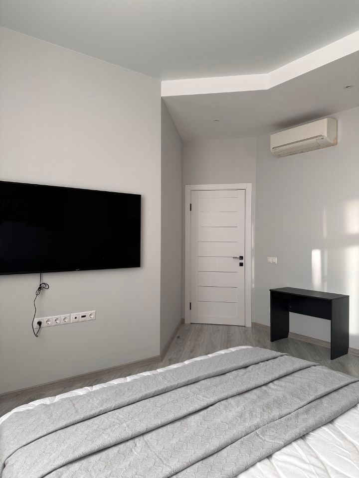 m. Narodnoe Opolchenie: Apartment, 2-rooms