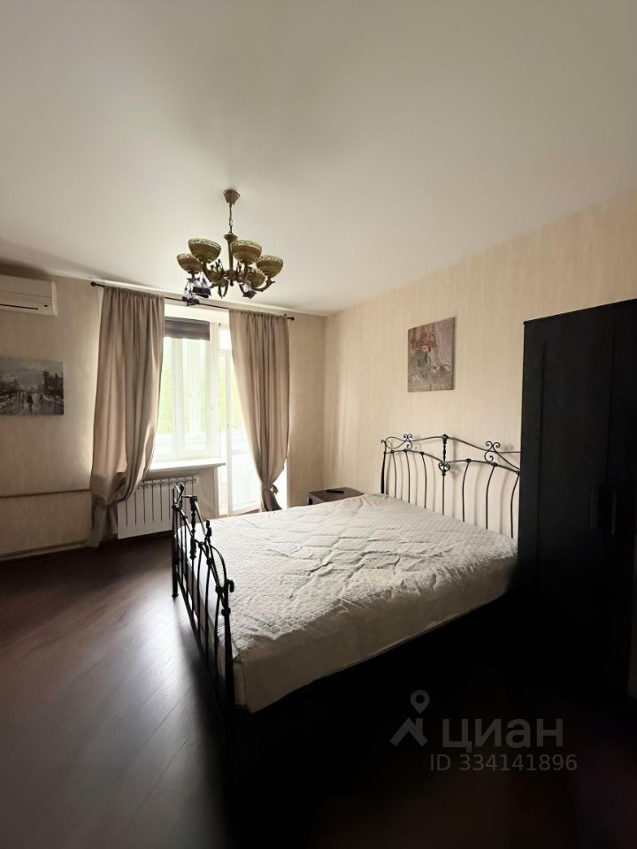 m. Smolenskaya: Apartment, 1-rooms
