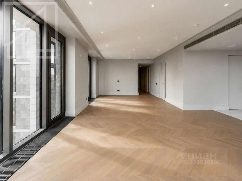 m. Park Pobedy: Apartment, 6-rooms