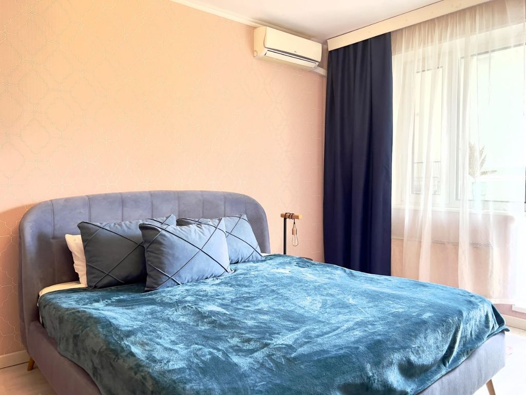 m. Molodezhnaya: Apartment, 1-rooms