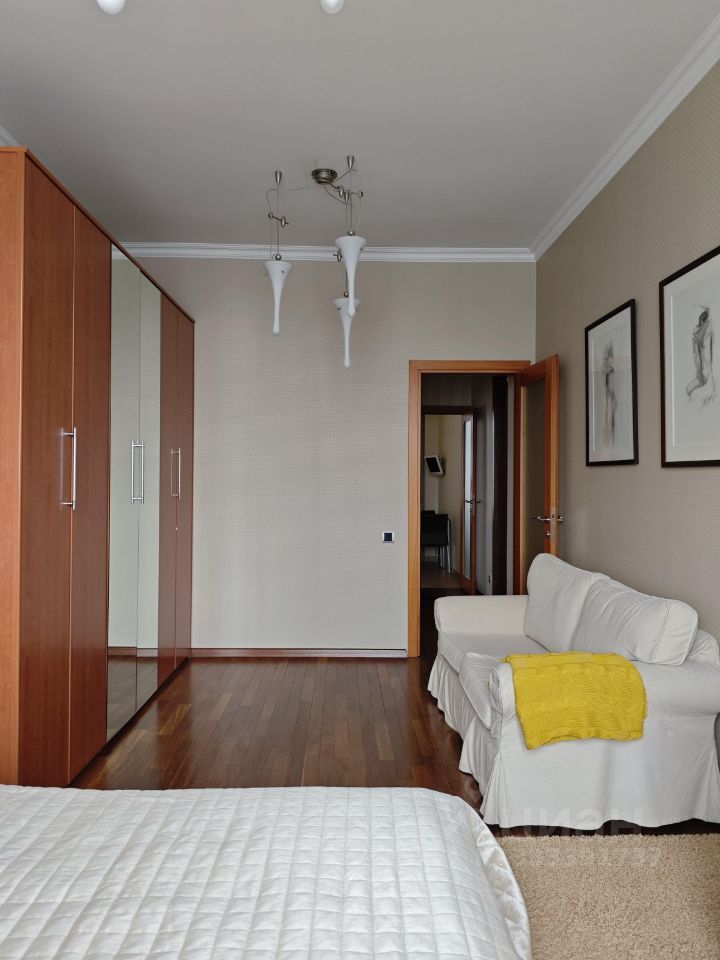 m. Tretyakovskaya: Apartment, 2-rooms