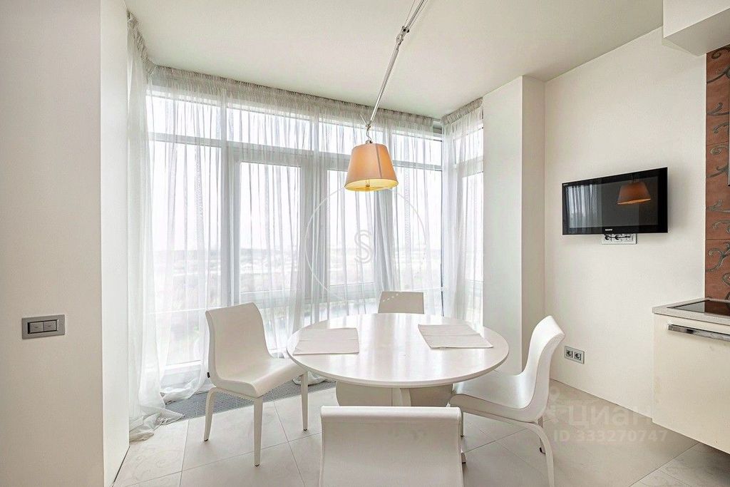 m. Minskaya: Apartment, 4-rooms