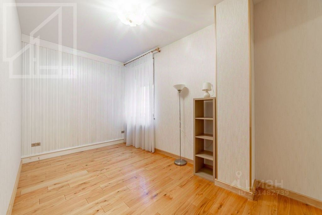m. Aeroport: Apartment, 5-rooms