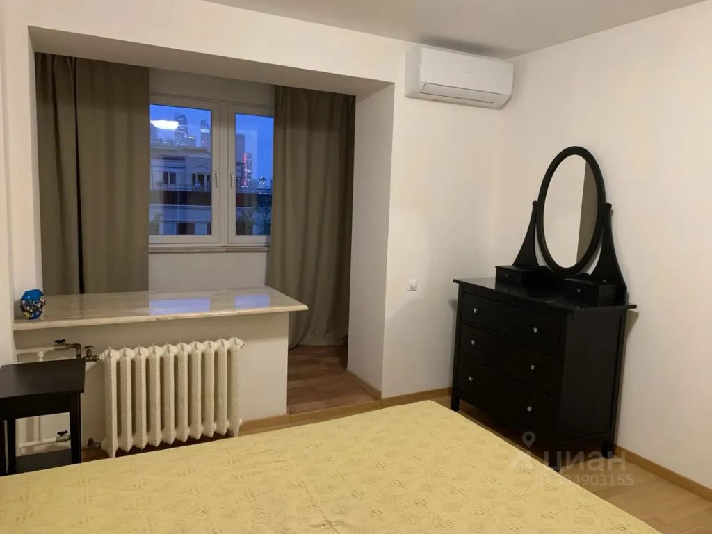 m. Kievskaya: Apartment, 2-rooms
