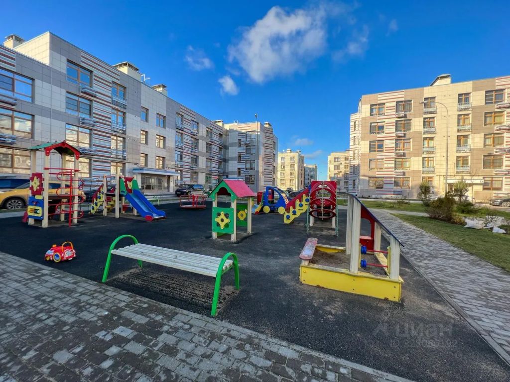 m. Novopodrezkovo: Apartment, 3-rooms