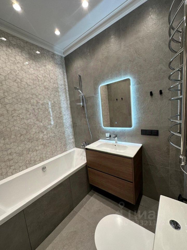 m. Aminyevskaya: Apartment, 2-rooms