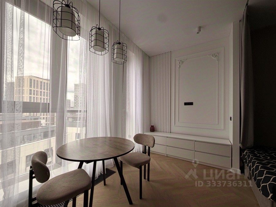 m. ZIL: Apartment, 1-rooms