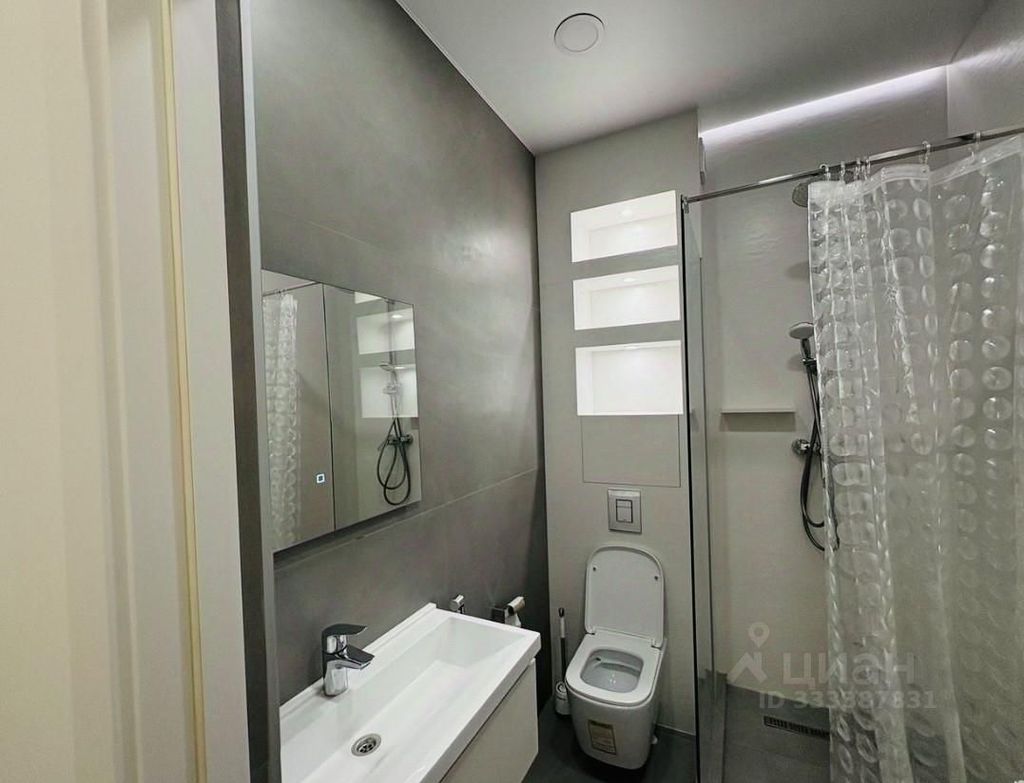 m. Fili: Apartment, studio