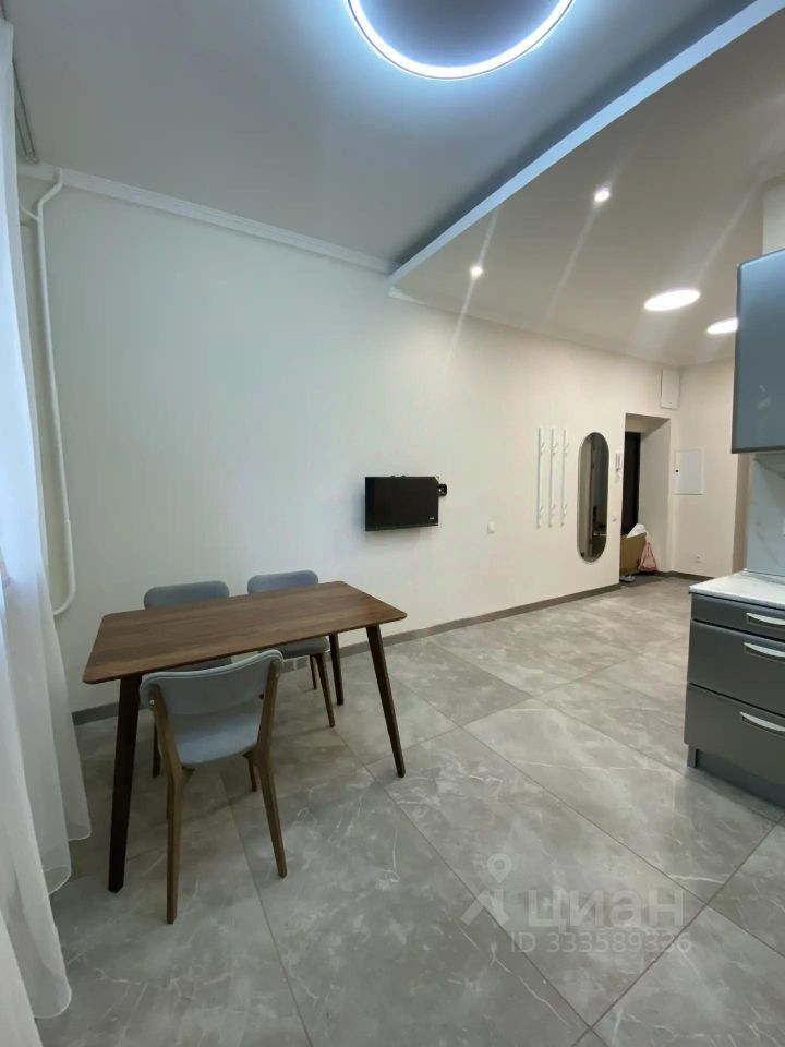 m. Khimki: Apartment, 2-rooms