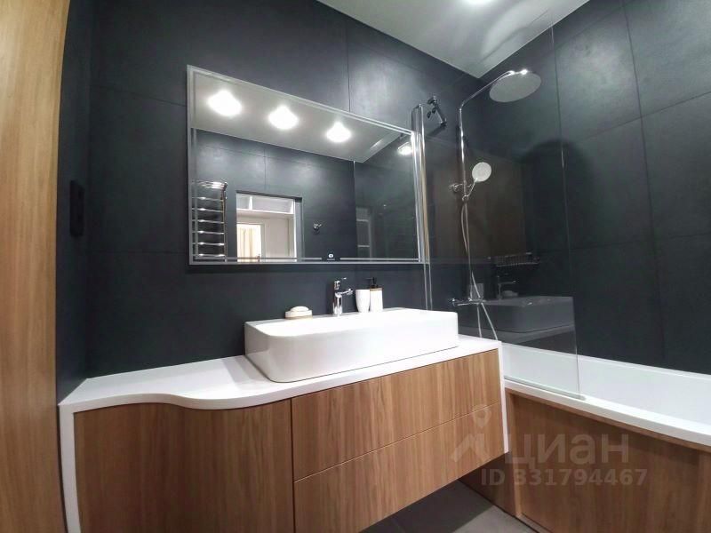 m. Aminyevskaya: Apartment, 3-rooms