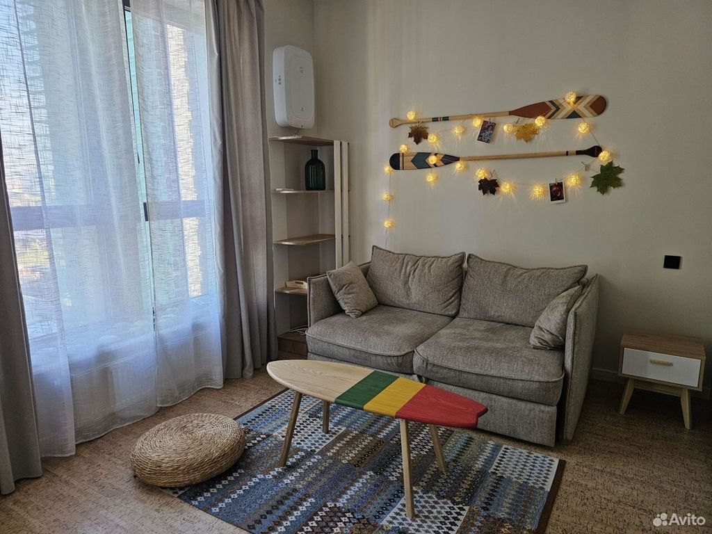 m. ZIL: Apartment, studio