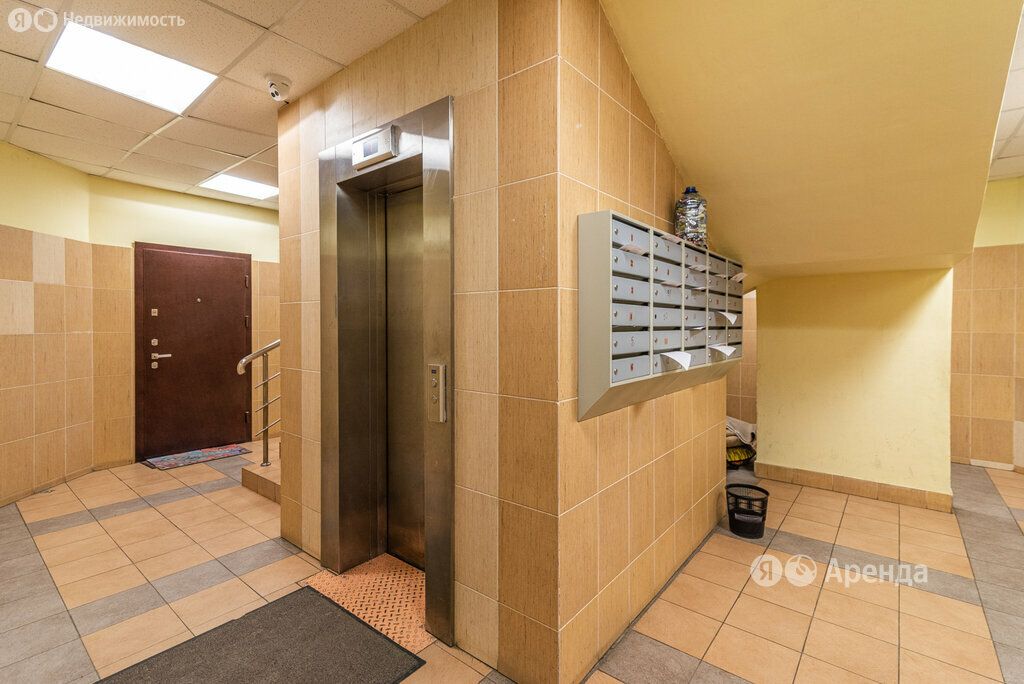 m. Saltykovskaya: Apartment, 2-rooms
