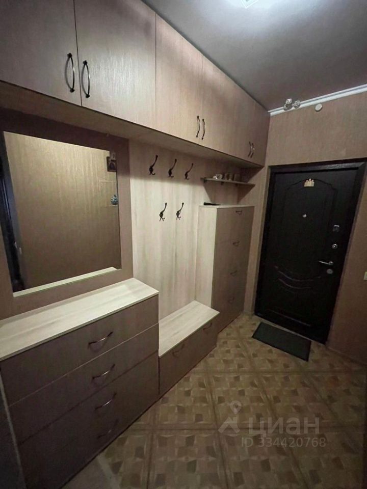m. Nekrasovka: Apartment, 3-rooms