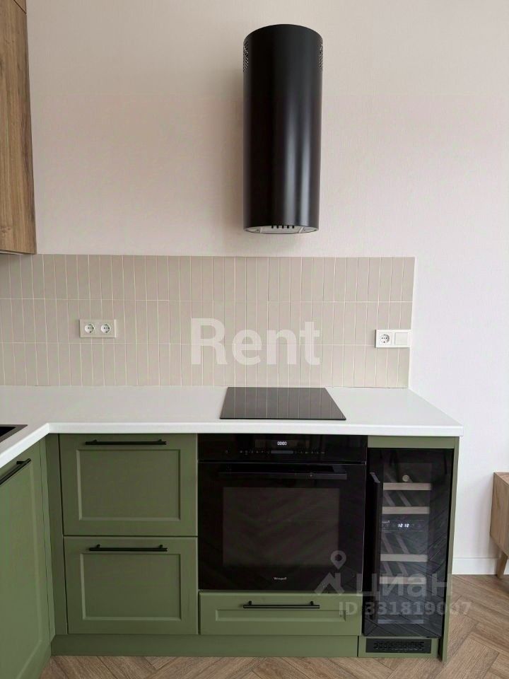 m. ZIL: Apartment, 1-rooms