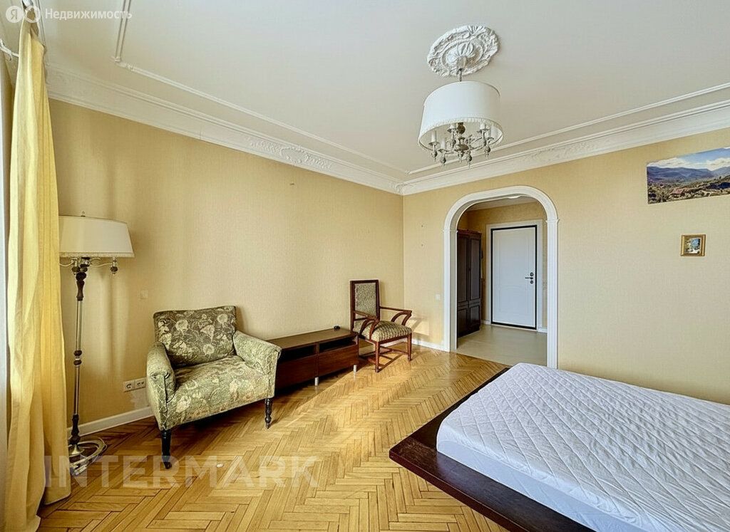 m. Mayakovskaya: Apartment, 1-rooms