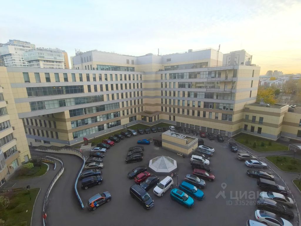 m. Oktyabrskaya: Apartment, 2-rooms