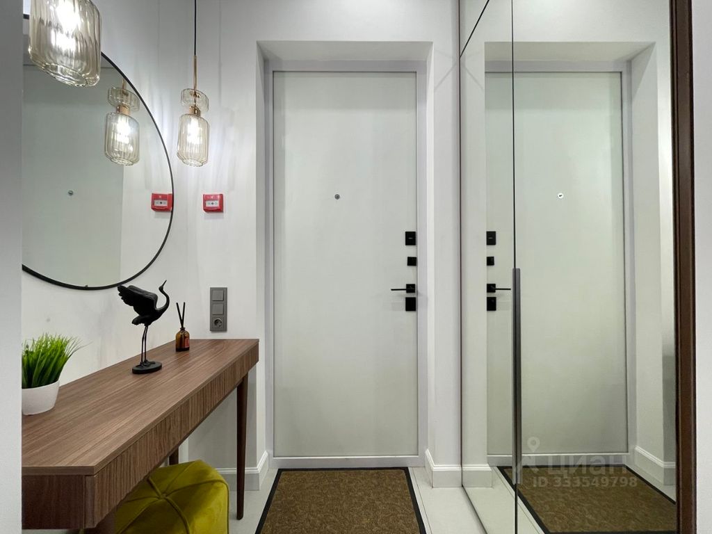 m. Krasnye vorota: Apartment, studio