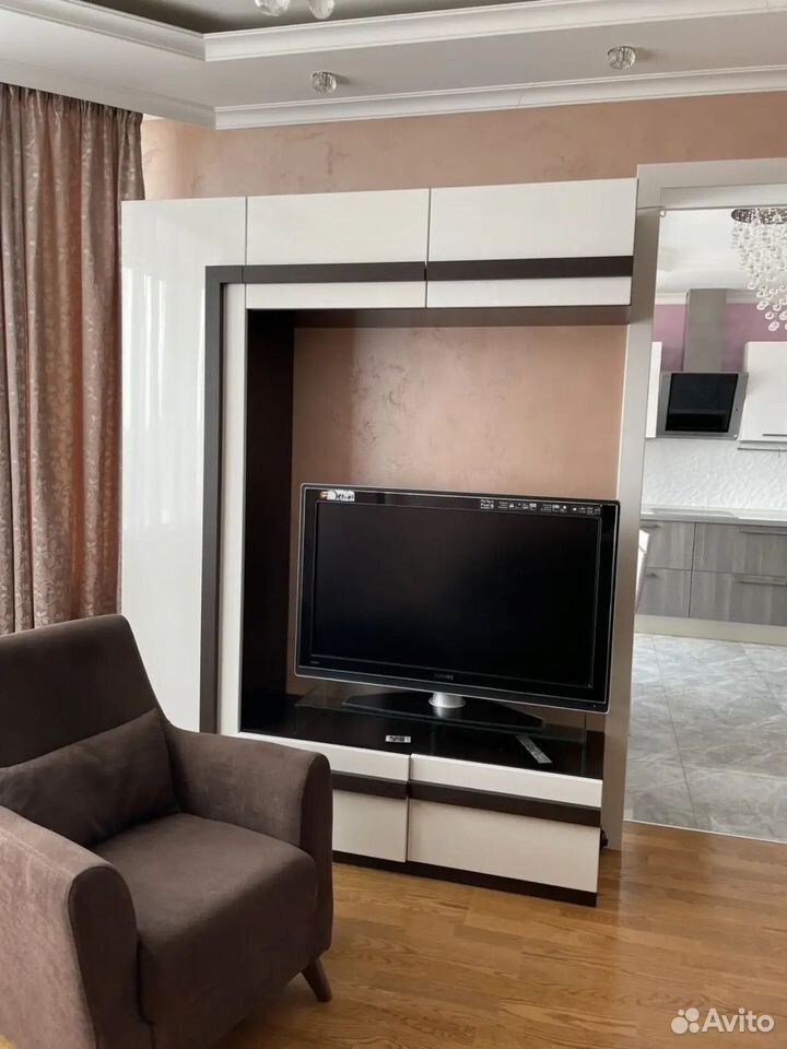 m. Narodnoe Opolchenie: Apartment, 2-rooms