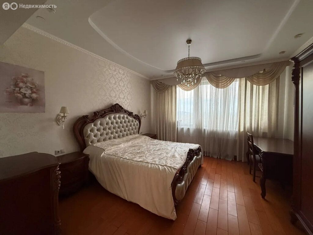 m. Novatorskaya: Apartment, 3-rooms