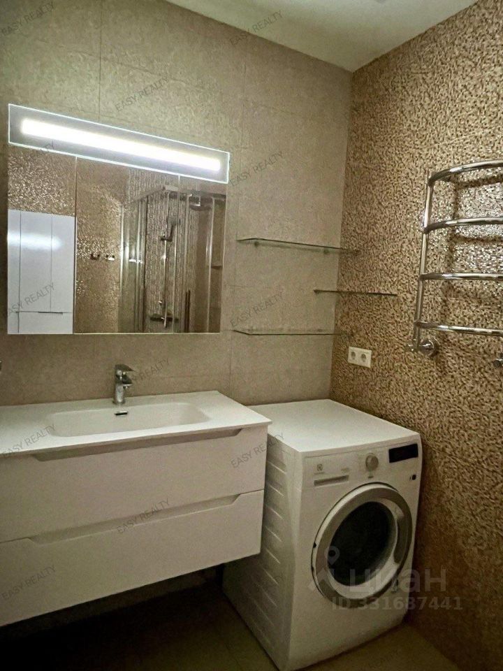 m. Serpukhovskaya: Apartment, 3-rooms