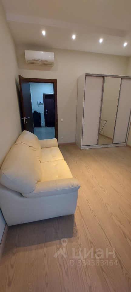m. Vodny stadion: Apartment, 3-rooms