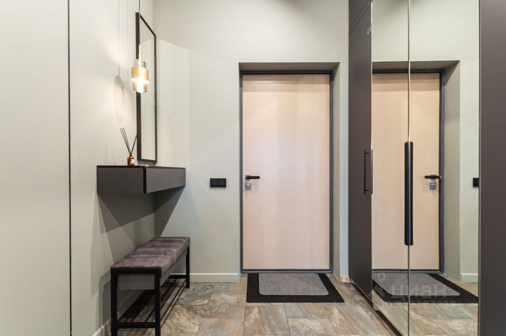m. Shelepikha: Apartment, studio