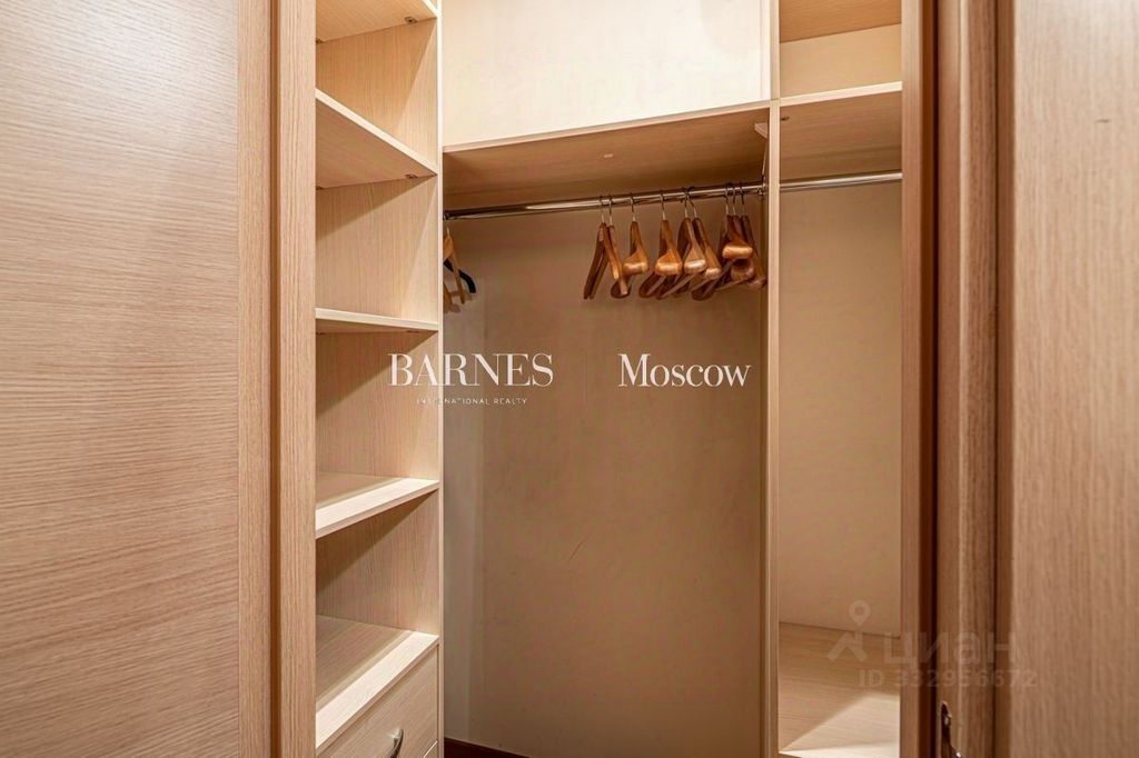 m. Krasnopresnenskaya: Apartment, 2-rooms