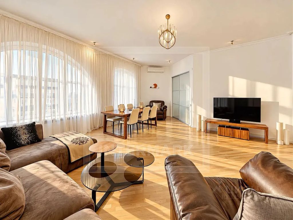 m. Park kultury: Apartment, 4-rooms
