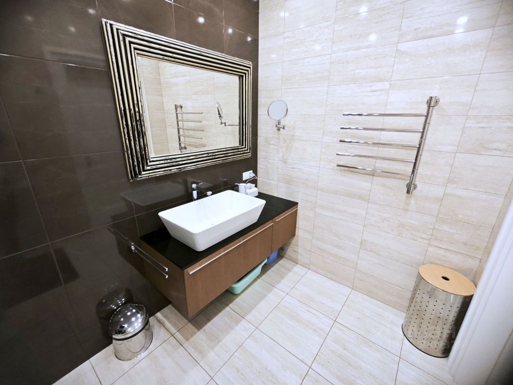 m. Pokrovskoe: Apartment, 3-rooms