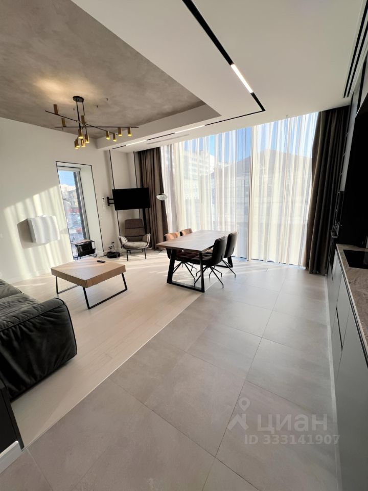 m. Baumanskaya: Apartment, 2-rooms