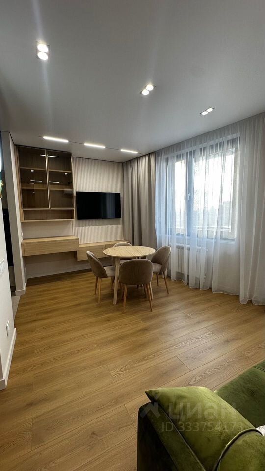m. Profsoyuznaya: Apartment, studio
