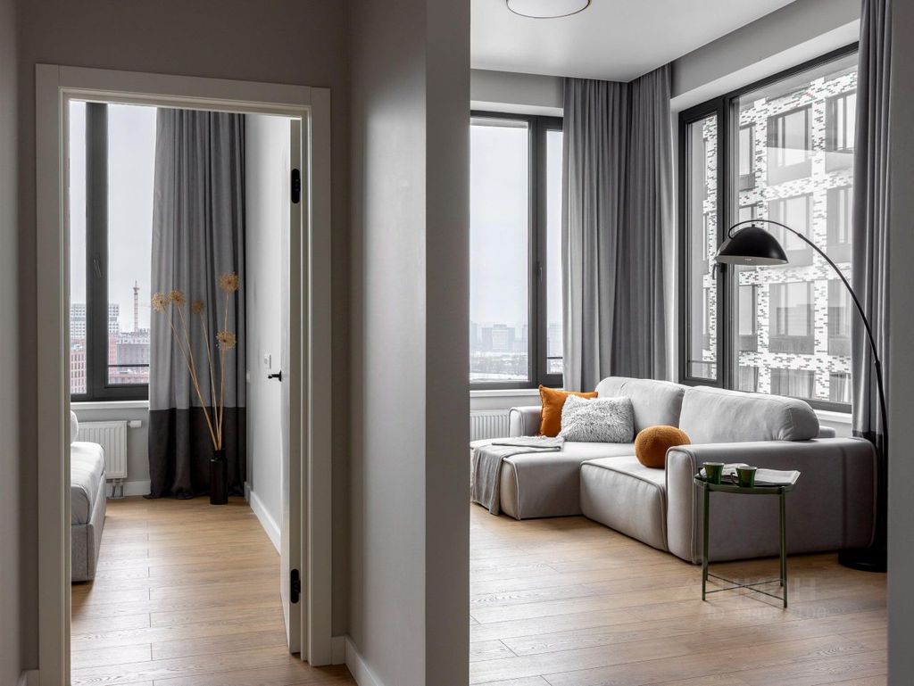 m. Verkhnie Kotly: Apartment, 2-rooms