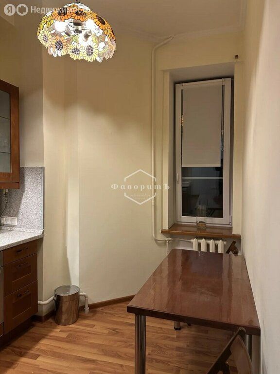 m. Chistye prudy: Apartment, 2-rooms