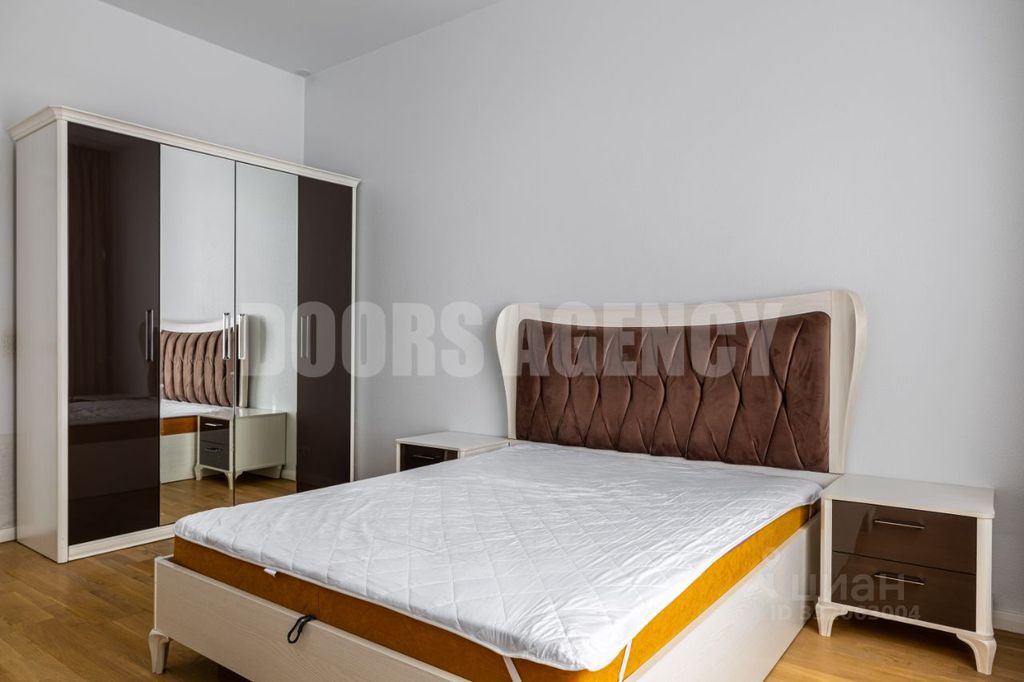 m. Belorusskaya: Apartment, 2-rooms