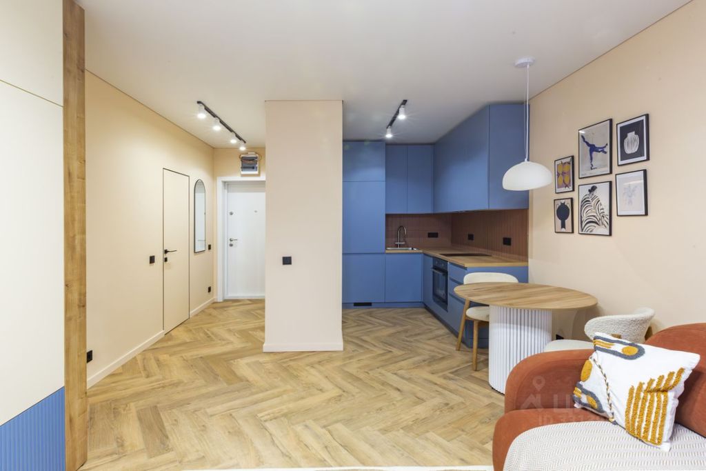 m. Vodny stadion: Apartment, studio