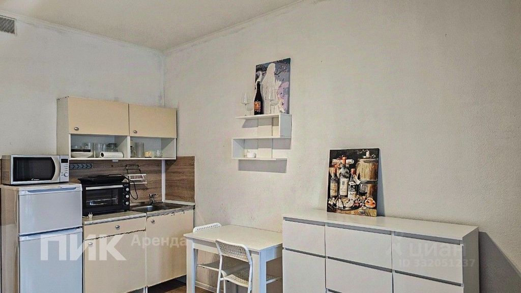 m. Pyatnitskoe shosse: Apartment, studio