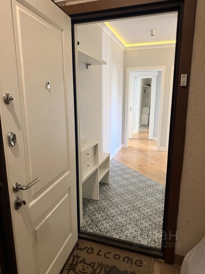 m. Ulitsa Milashenkova: Apartment, 2-rooms