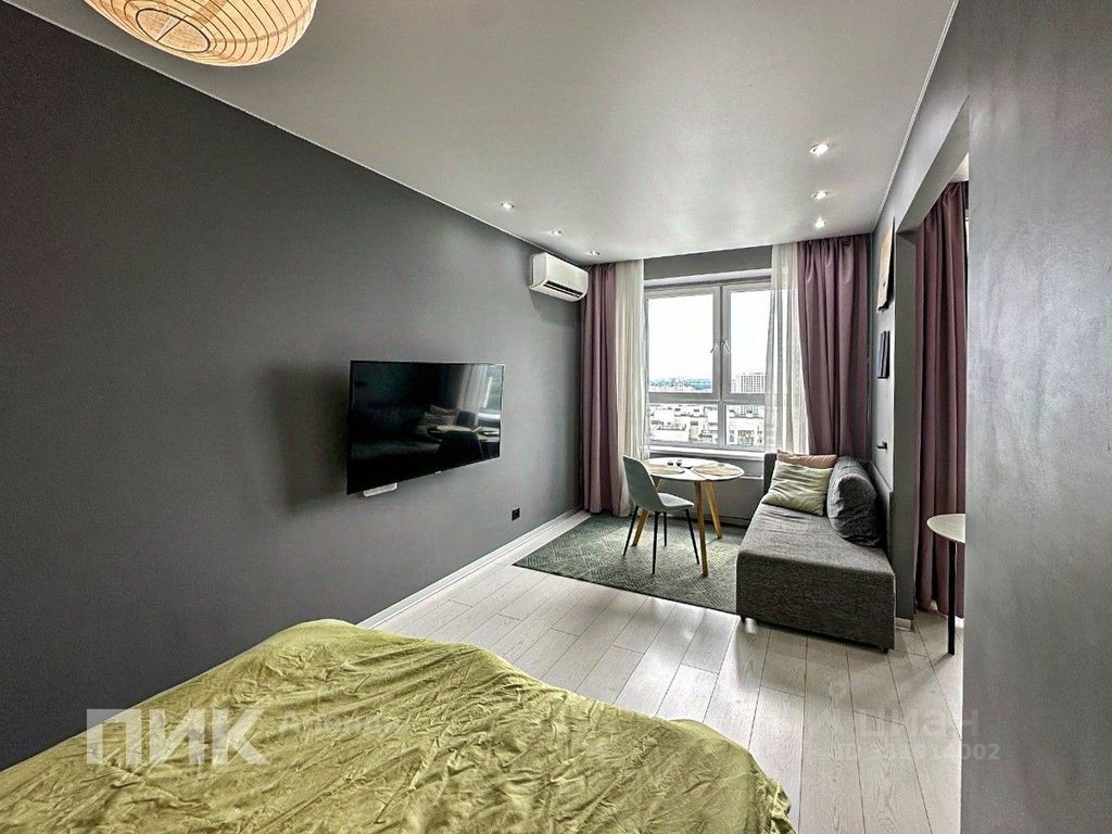 m. Lukhmanovskaya: Apartment, 1-rooms