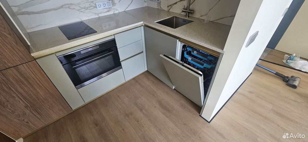 m. Oktyabrskoe pole: Apartment, 2-rooms