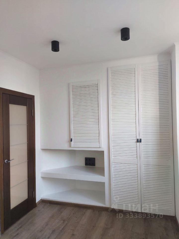 m. Novokuznetskaya: Apartment, 2-rooms