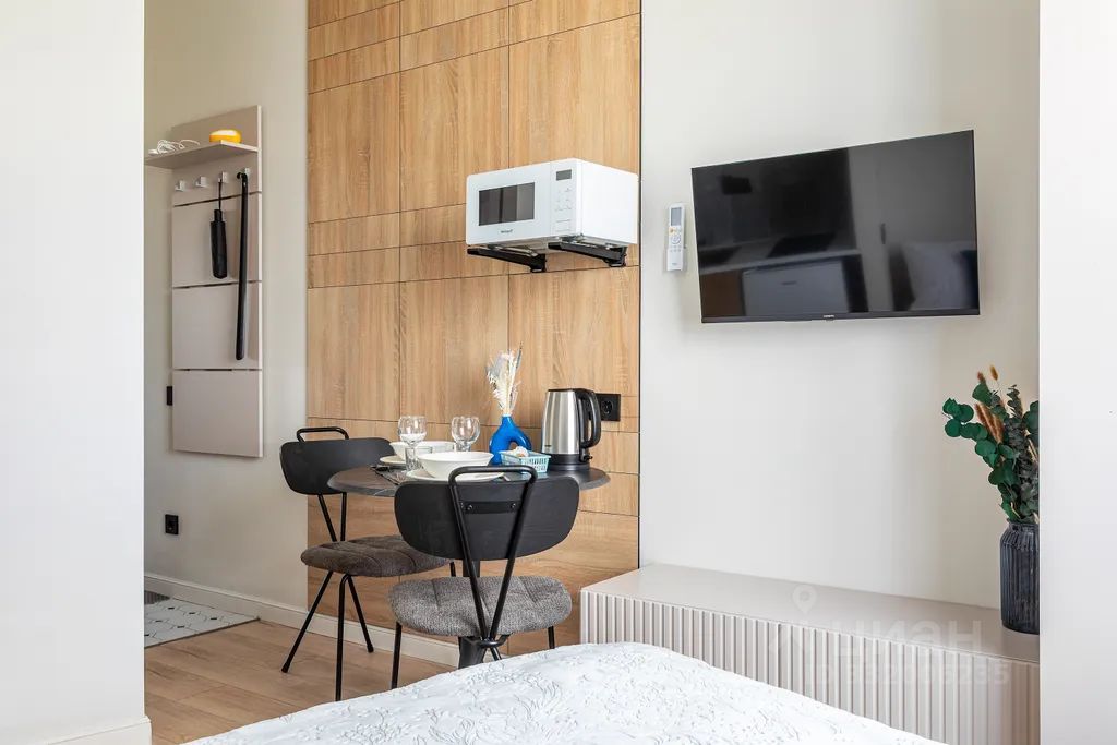 m. Tushinskaya: Apartment, studio